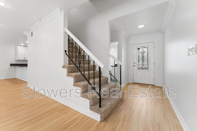 Building Photo - 2406 Talavera Dr