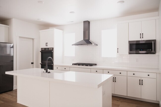 Foto del edificio - 1369 Gambel Oak Wy