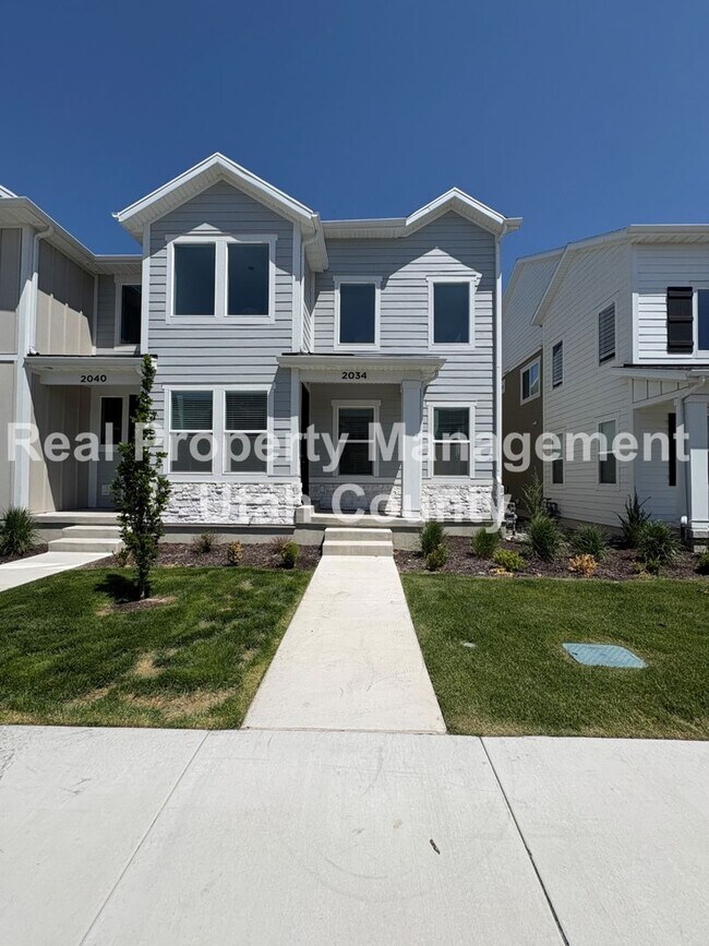 Foto del edificio - Beautiful Townhome in Lehi