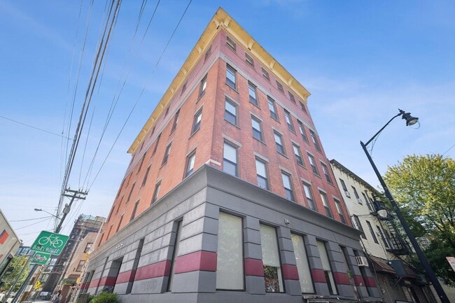 Building Photo - 236 Newark Ave
