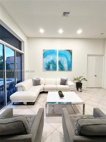 Foto del edificio - 3806 Oak Ridge Cir