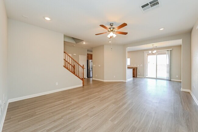 Building Photo - 40 Desert Palm Dr