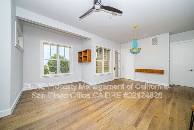 Foto del edificio - 1468 Hunsaker St