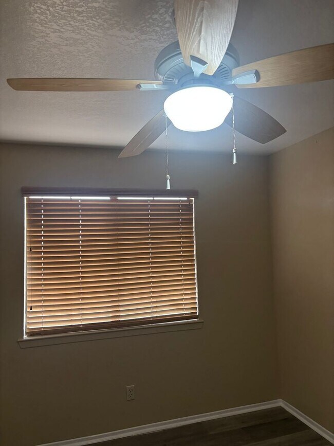 Foto del edificio - 22393 Little Beaver Rd