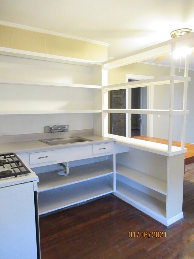 Foto del edificio - 318 Circle Way St