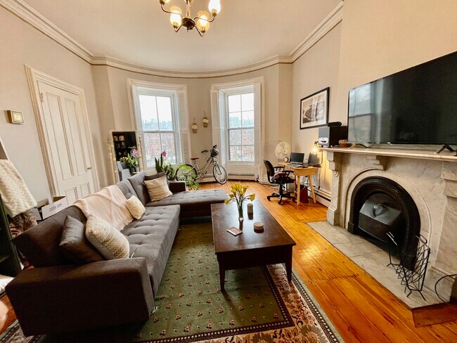 Foto del edificio - 539 Massachusetts Ave