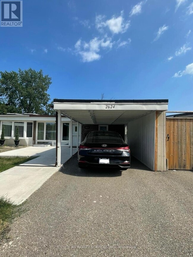 Building Photo - 2624 Constable Rd