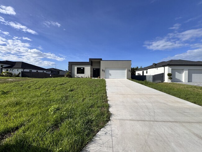 Building Photo - 4012 NW 22nd St