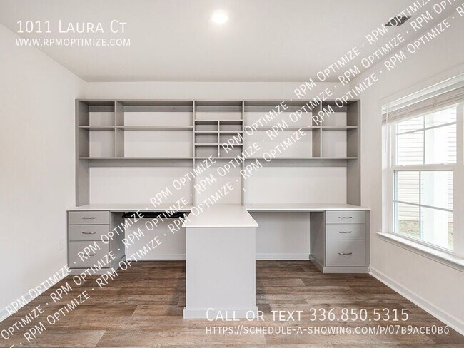 Building Photo - 1011 Laura Ct