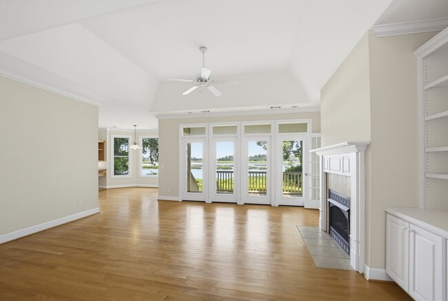Foto del edificio - 371 Cottage Farm Dr