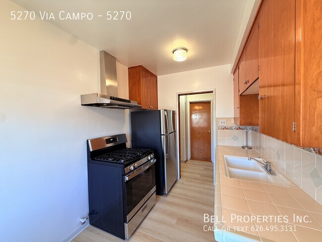 Building Photo - 5270 Via Campo St