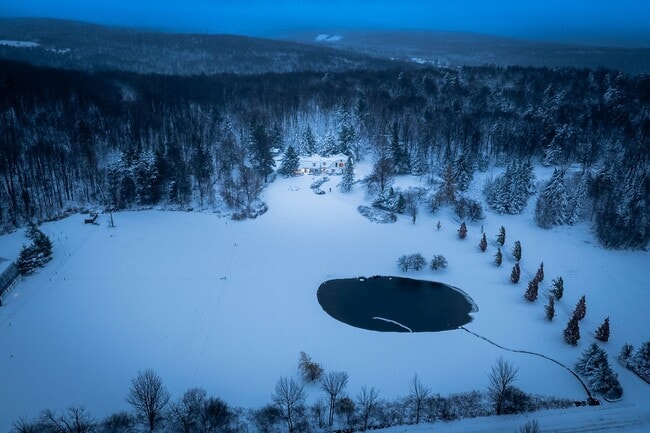 Building Photo - 115 Chem. Sugar Hill