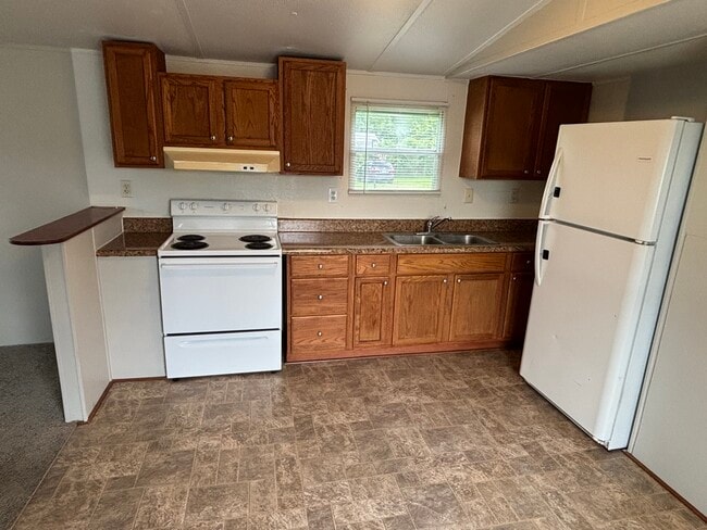 Building Photo - 106 Jodoc Dr