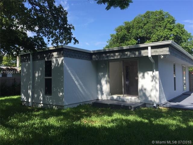 Foto del edificio - 7912 NW 73rd Terrace