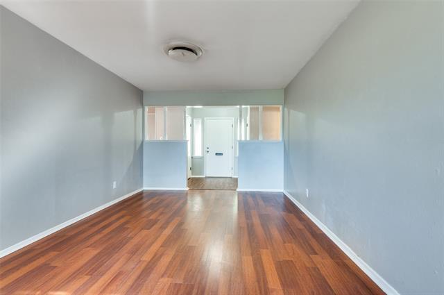 Building Photo - 1405 Brookside Dr