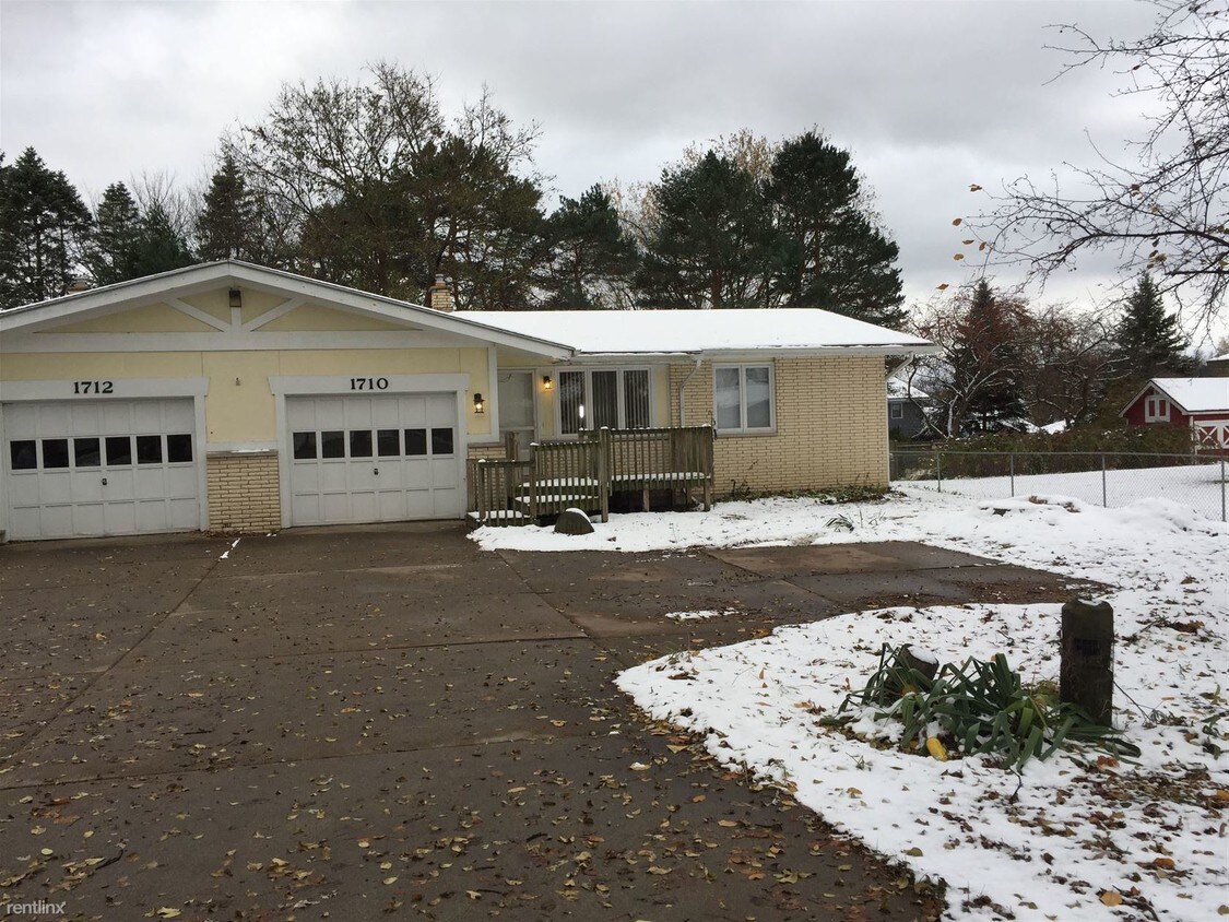 Primary Photo - 1710 52nd St SE