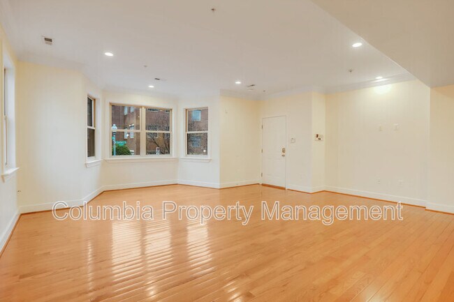 Foto del edificio - 442 Oakdale Pl NW