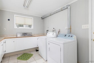 Building Photo - 39 Halwill Dr Building Photo - 39 Halwill Dr