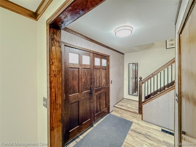 Foto del edificio - 174 Lange Ave