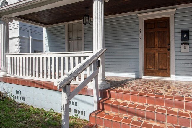 Foto del edificio - 906 E 11th Ave