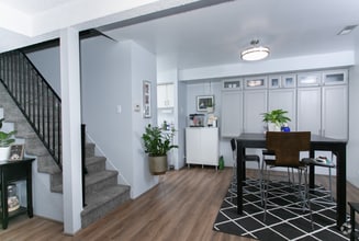 Building Photo - 88 W 50 S