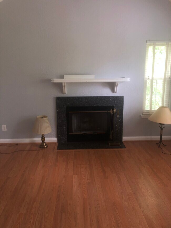 4430 Lord Loudoun Ct Unit 137, Upper Marlboro, MD 20772 Condo for