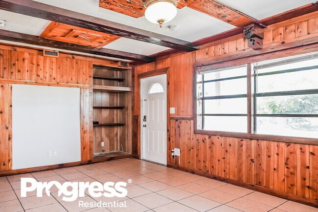 Foto del edificio - 2344 S Beech Rd