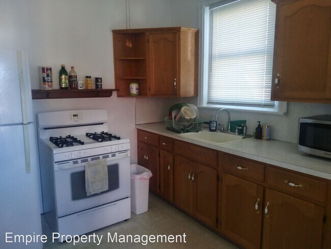 Building Photo - 4 br, 2 bath House - 610 Bishopthorpe Avenue
