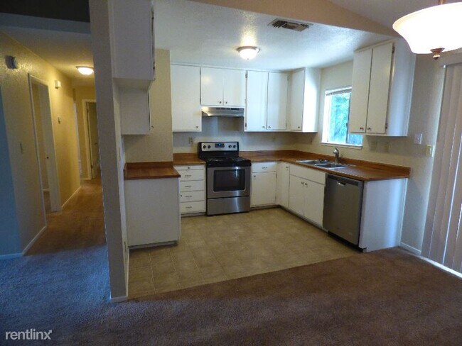 Building Photo - 3 br, 2 bath House - 7835 Tierra Glen Way