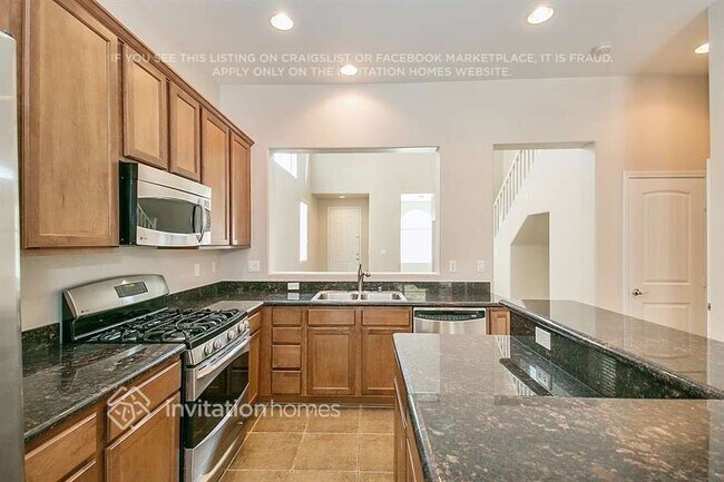 Building Photo - 6557 Grand Concourse St