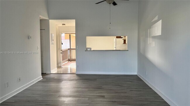 Foto del edificio - 315 SW 113th Way