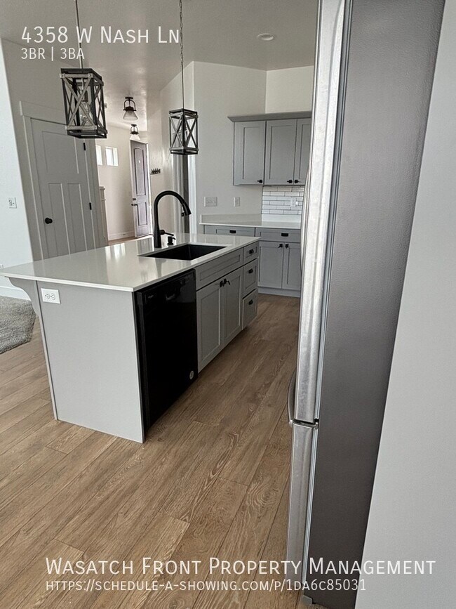 Foto del edificio - 4358 W Nash Ln