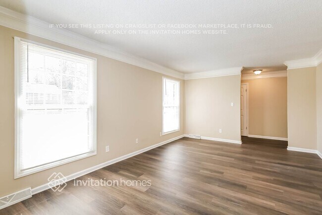 Foto del edificio - 4629 Dawnwood Dr