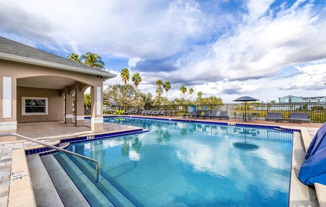 Building Photo - Aria Landings