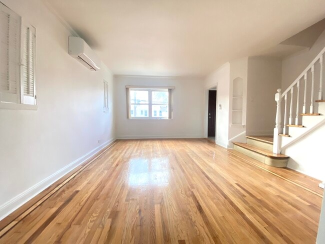 Foto del edificio - 8203 164th Pl