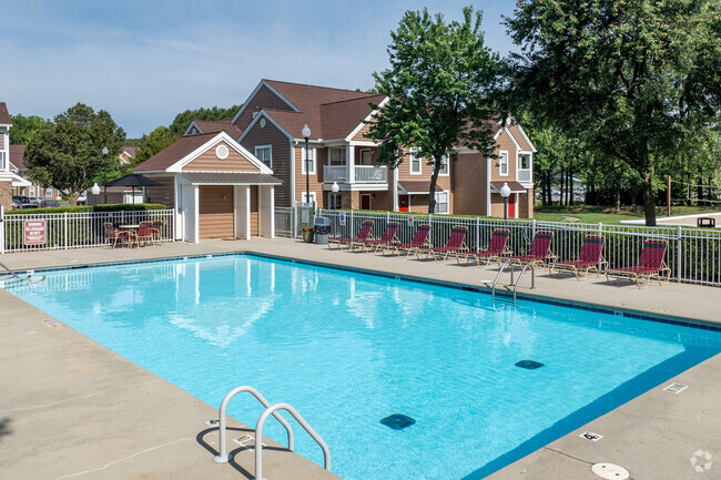 Piscina - Parkside Village