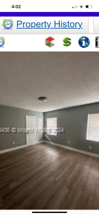 Foto del edificio - 1111 NW 26th St