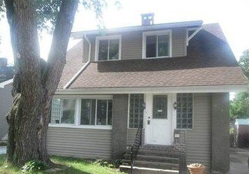 Primary Photo - 614 E Farnum Ave