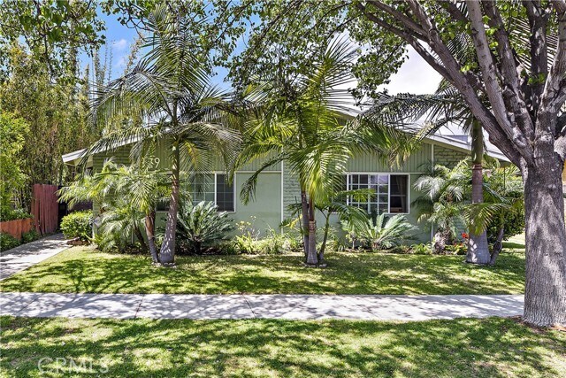 Building Photo - 329 Orizaba Ave