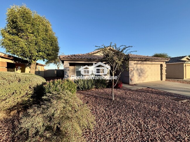 Building Photo - 2607 S 71st Dr