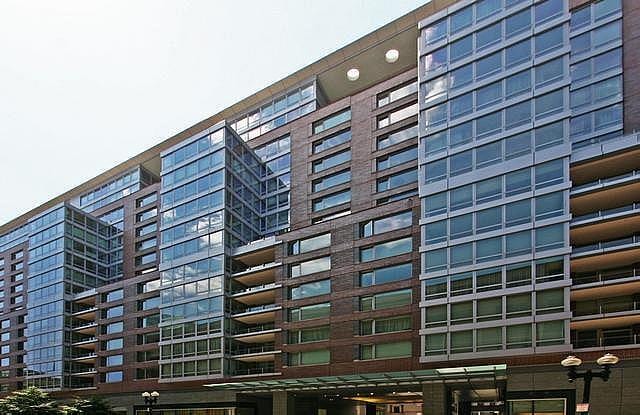 Building Photo - 1 Charles St