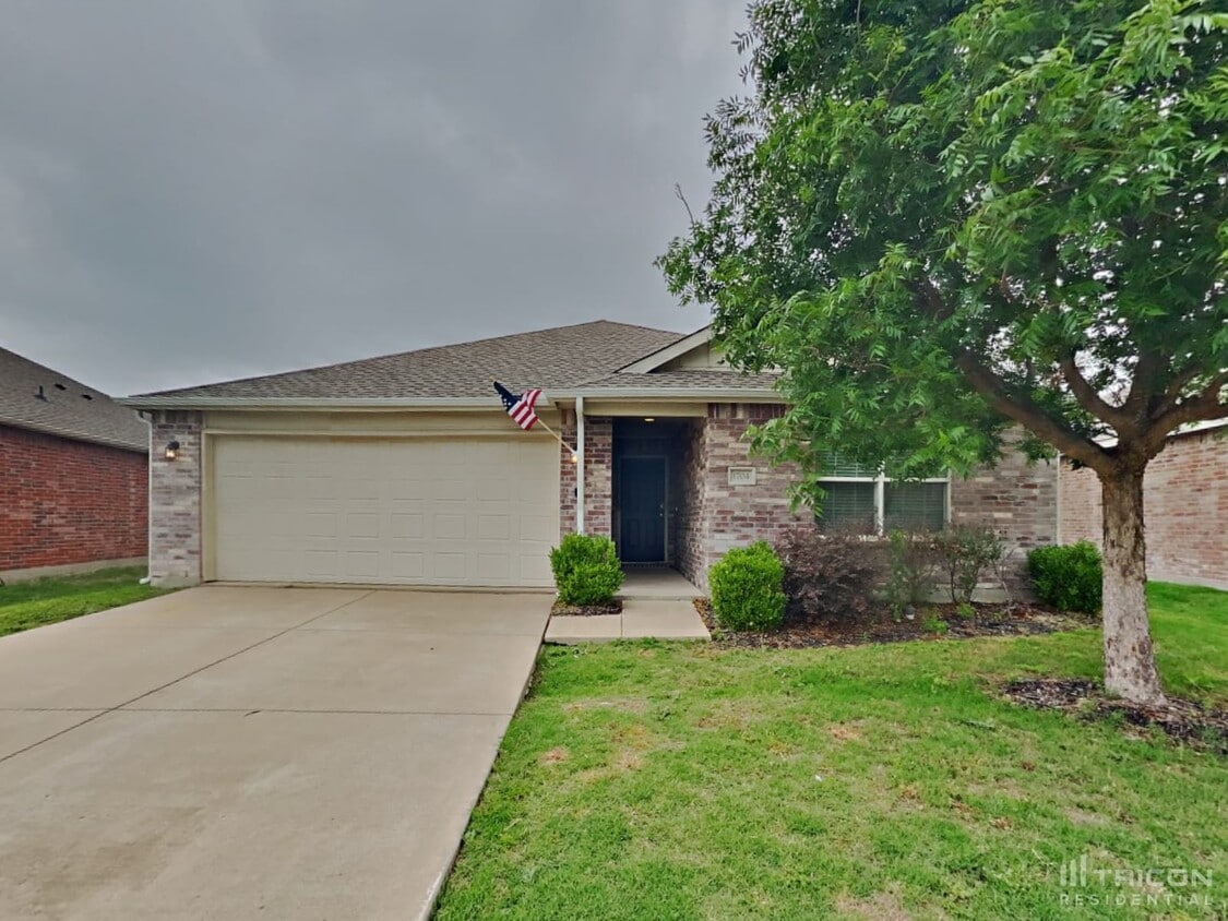 Foto principal - 1704 Abby Creek Dr