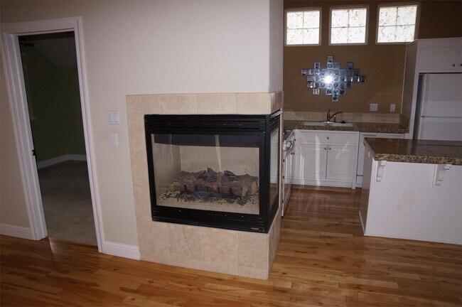 Building Photo - 613 Chief Kelly Dr