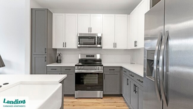 Foto del edificio - 3460 Beach Blvd