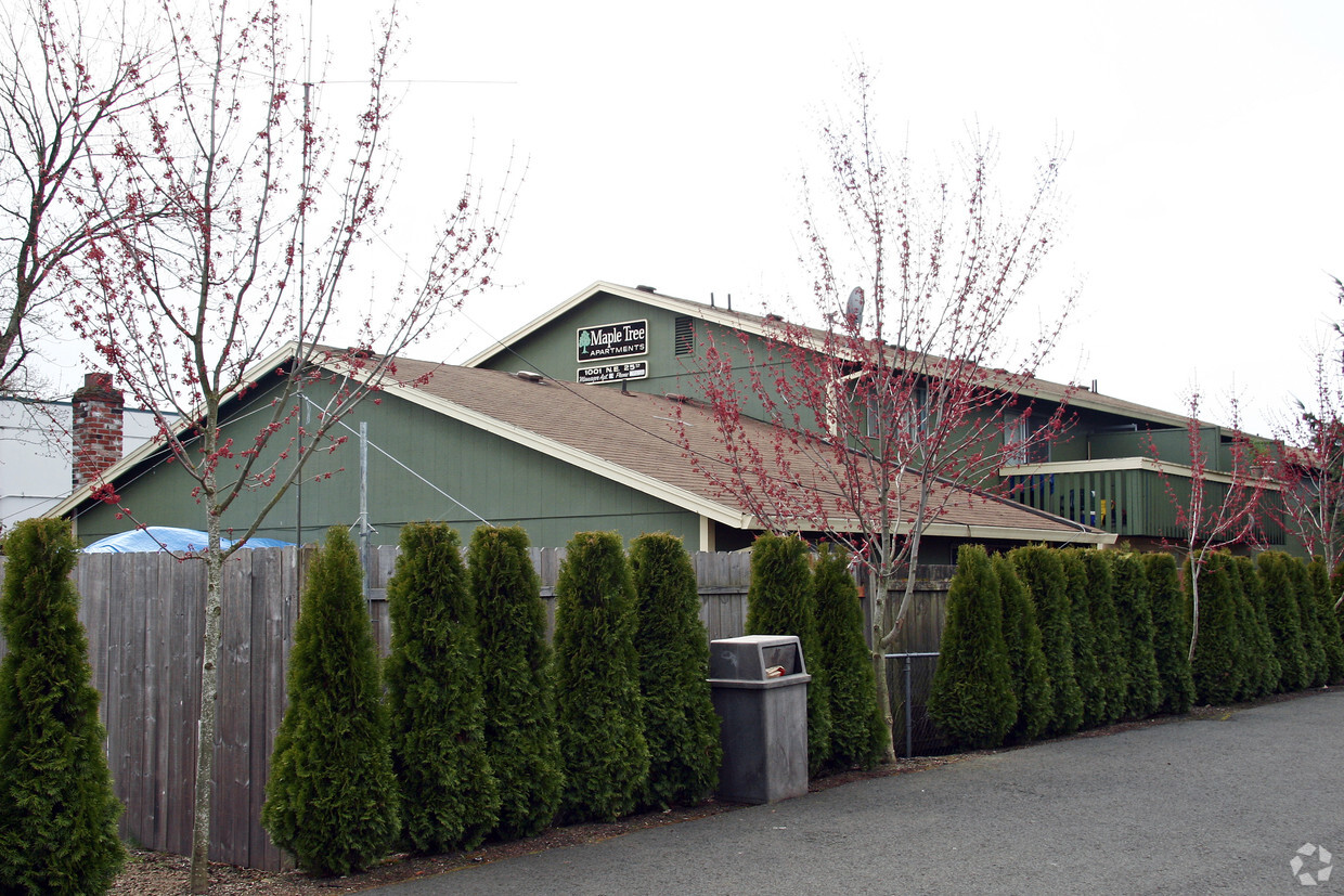 Foto del edificio - Maple Tree Apartments