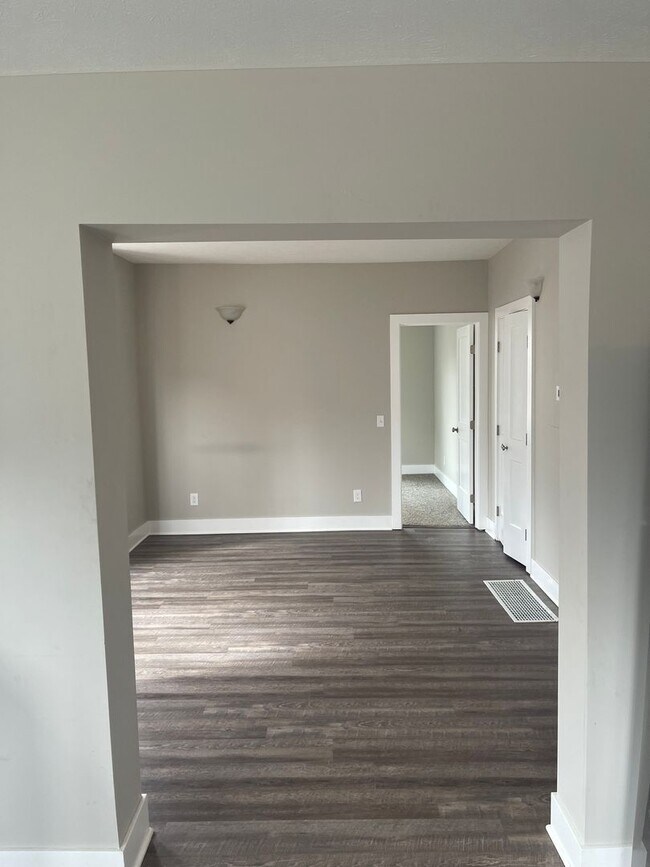 Foto del edificio - 1510 Queen Ave NE
