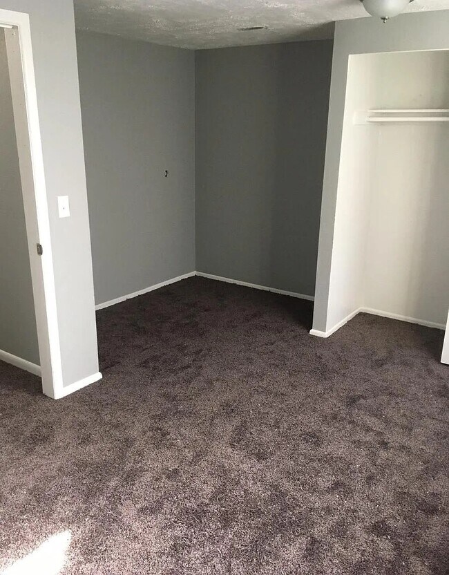 Foto del edificio - 2741 Centerbrook Dr