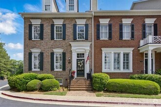 Building Photo - 4672 Ivygate Cir SE