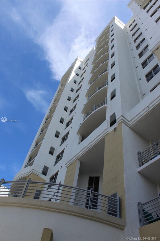 Primary Photo - 1830 Radius Dr