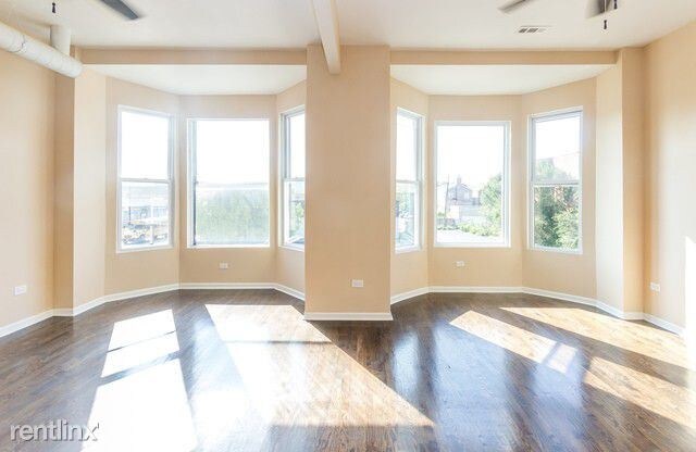 Foto del edificio - 3 br, 2 bath Apartment - 3455 S Prairie St
